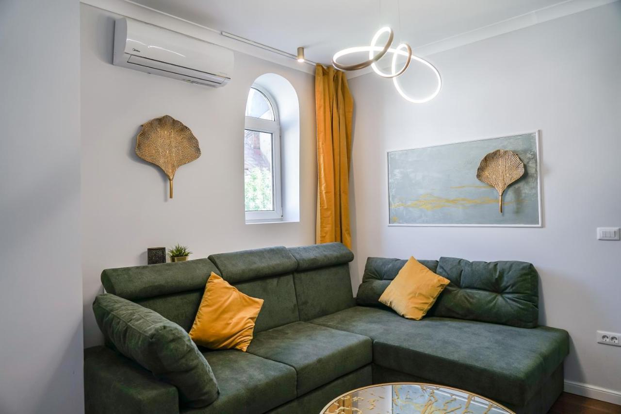 Appartement Charming 2Bdr Apt Downtown à Bucarest Extérieur photo