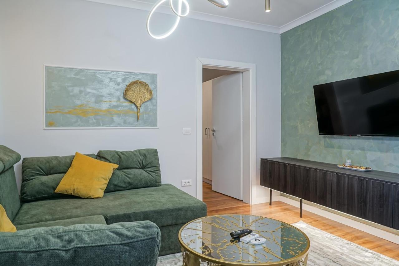Appartement Charming 2Bdr Apt Downtown à Bucarest Extérieur photo